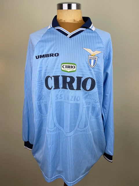 Match worn light blue long sleeve Lazio home shirt from the 1997-98 season worn by Alen Boksic with Cirio Sponsor in black flock across the front of the shirt. Made by Umbro.